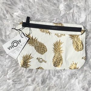 Aloha Collection Dry/Wet Travel Pouch